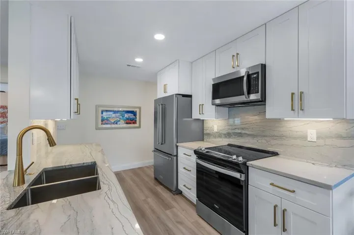 27031  Jackson  AVE, Bonita Springs, FL 34135