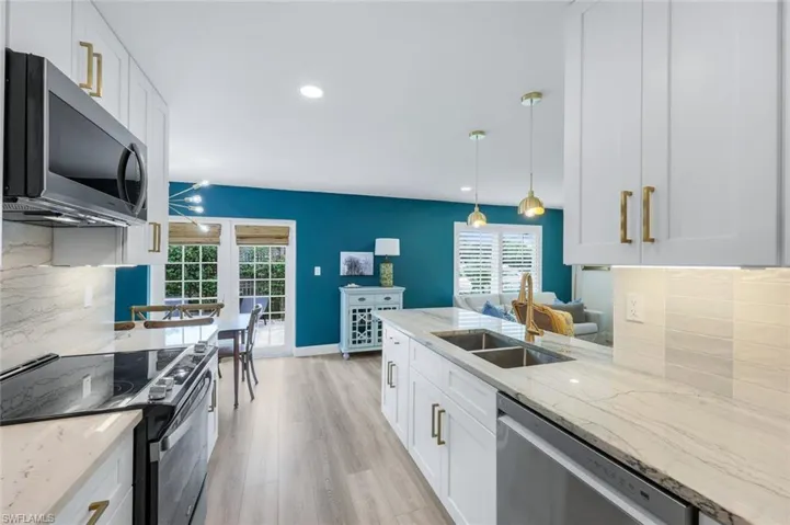 27031  Jackson  AVE, Bonita Springs, FL 34135