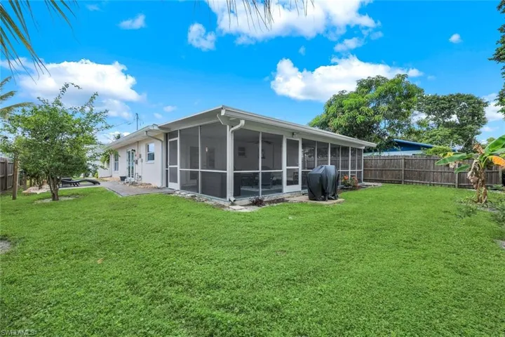 27031  Jackson  AVE, Bonita Springs, FL 34135