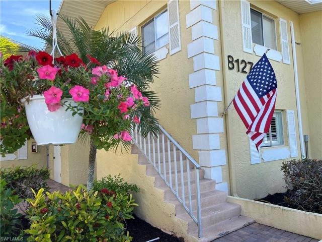 8127 Country RD # 106, FORT MYERS FL 33919