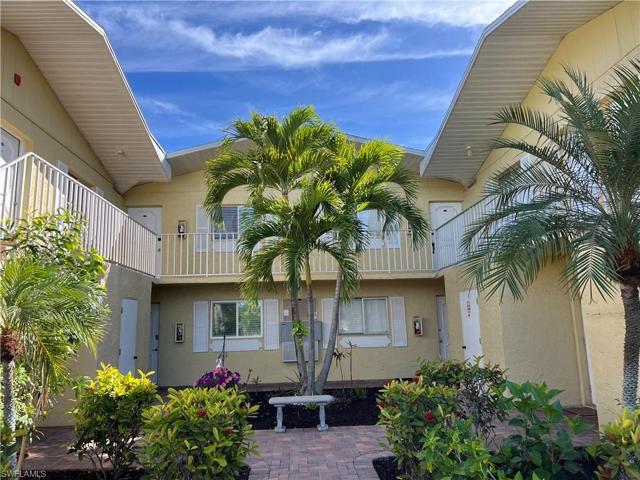 8127 Country RD # 106, FORT MYERS FL 33919