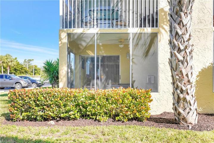 8127 Country RD # 106, FORT MYERS FL 33919