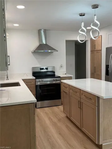 1730 Bald Eagle Dr A, Naples, Florida 34105