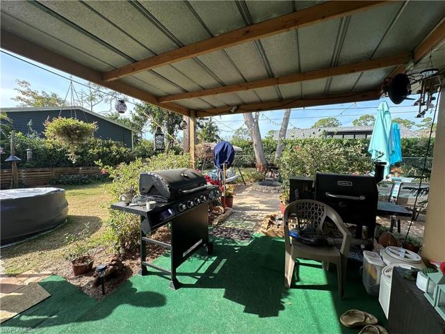 Perfect place for Grill & Smoker