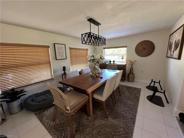 20800  Pine Tree  LN, Estero, FL 33928