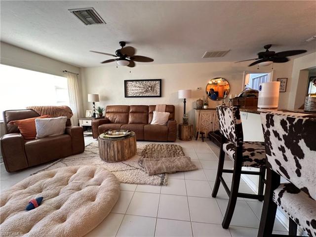 20800  Pine Tree  LN, Estero, FL 33928
