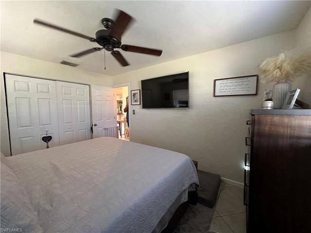 20800  Pine Tree  LN, Estero, FL 33928
