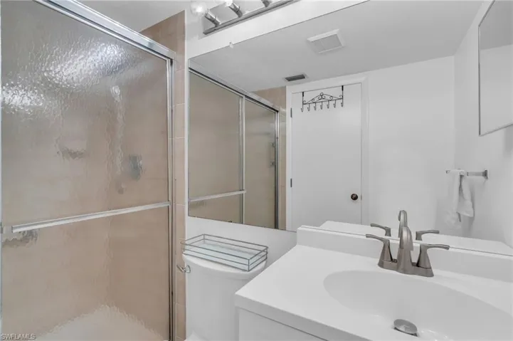 Primary bathroom is freshly painted