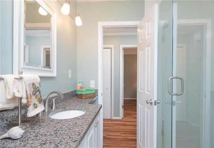Dual Sinks