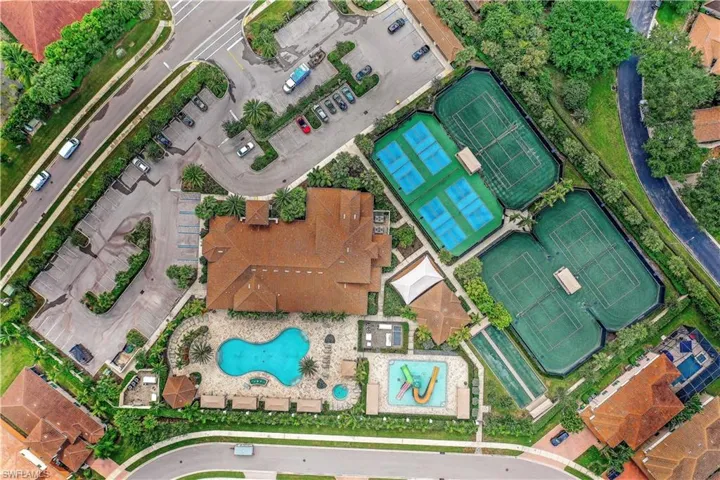 Marbella Isles Community Clubhouse - aerial view
