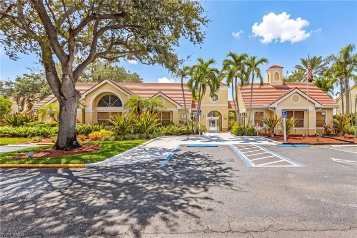 12500 Equestrian Cir 210, Fort Myers, Florida 33907