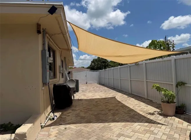 3502 Seminole Ave, Naples, Florida 34112