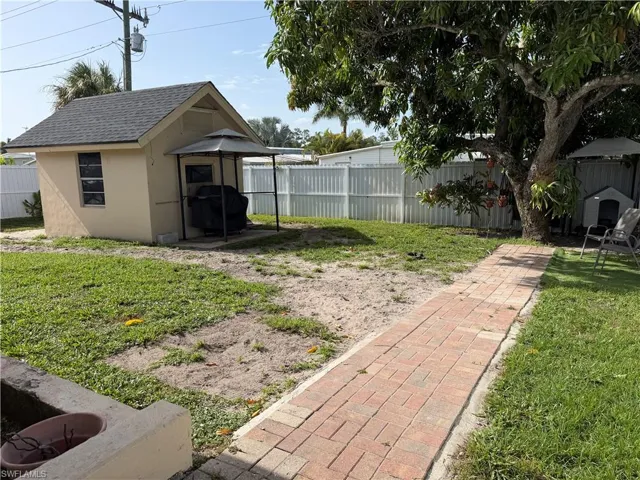 3502 Seminole Ave, Naples, Florida 34112