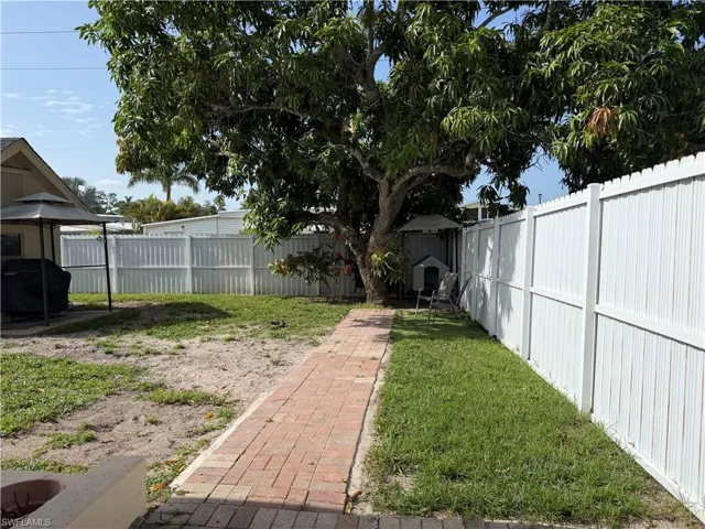 3502 Seminole Ave, Naples, Florida 34112