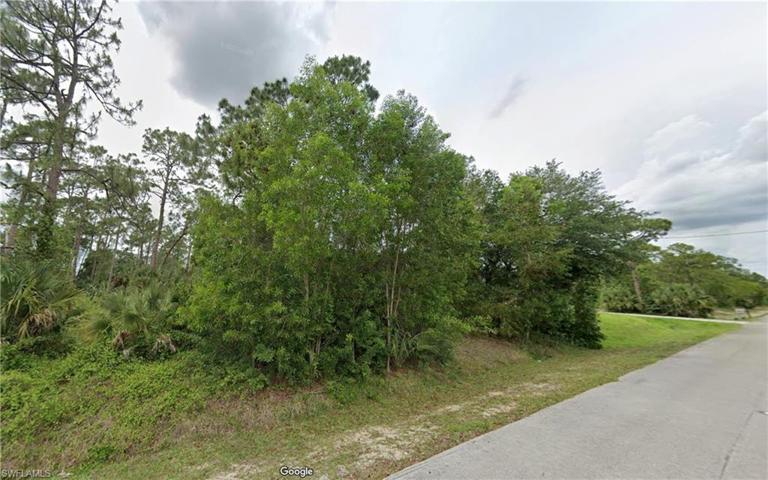 7 Monroe AVE, LEHIGH ACRES FL 33936