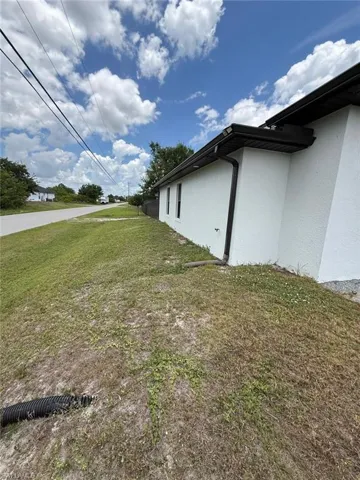3820  7th SW ST, Lehigh Acres, FL 33976