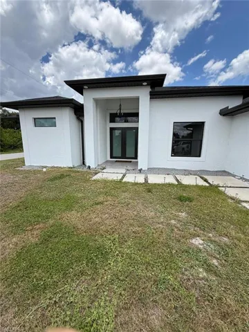 3820  7th SW ST, Lehigh Acres, FL 33976