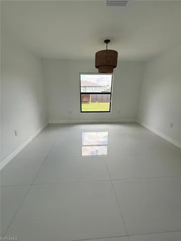 3820  7th SW ST, Lehigh Acres, FL 33976