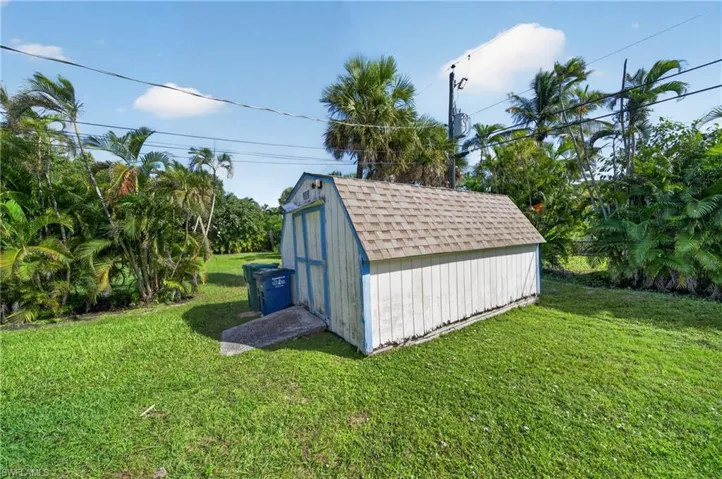16361 Vesta Ln, Fort Myers, Florida 33908