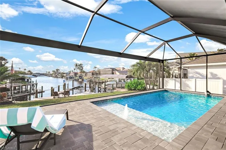 5244 Agualinda Blvd, Cape Coral, Florida 33914