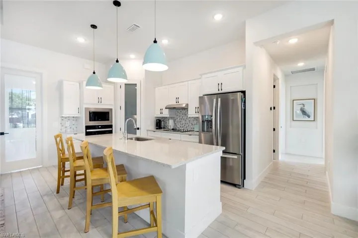 5244 Agualinda Blvd, Cape Coral, Florida 33914