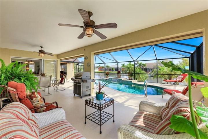 1401 SW 4th PL, CAPE CORAL FL 33991