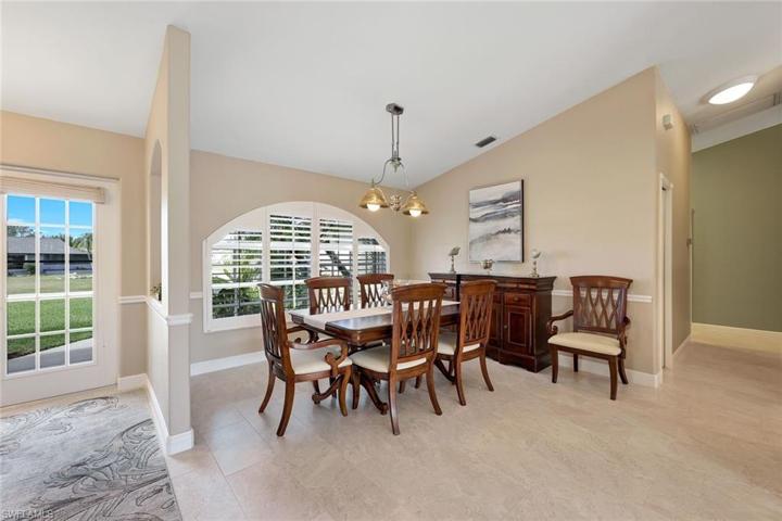 1401 SW 4th PL, CAPE CORAL FL 33991