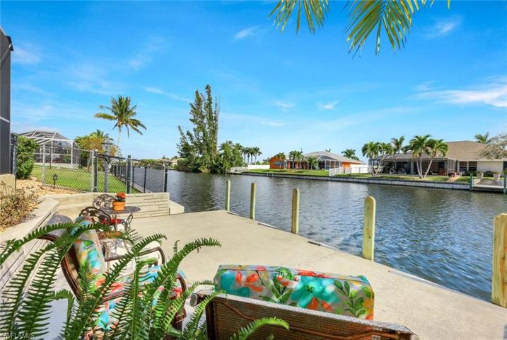 1401 SW 4th PL, CAPE CORAL FL 33991