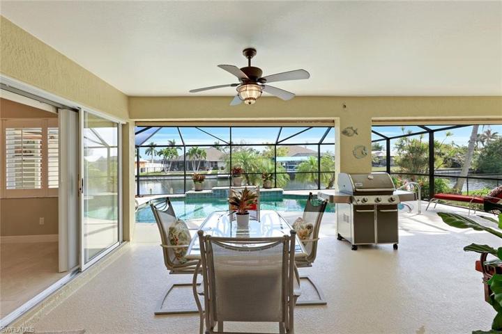 1401 SW 4th PL, CAPE CORAL FL 33991
