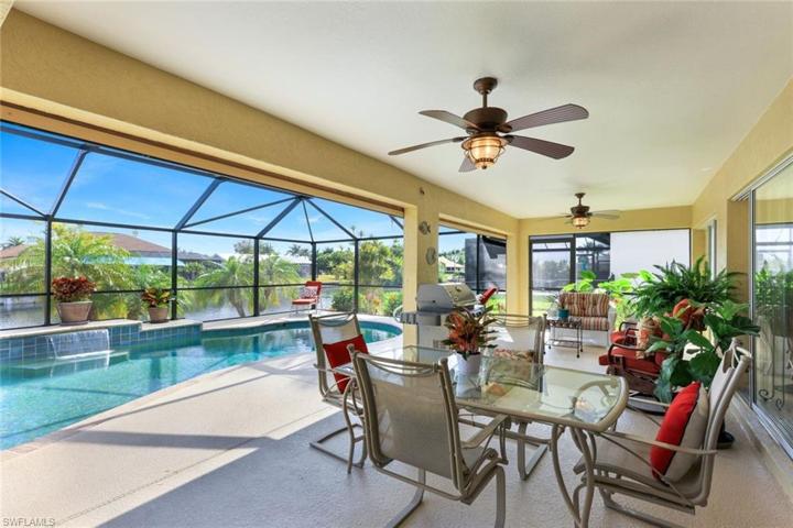 1401 SW 4th PL, CAPE CORAL FL 33991