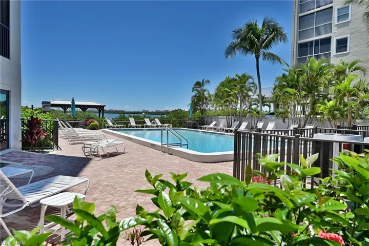 4835 Bonita Beach Rd 102, Bonita Springs, Florida 34134