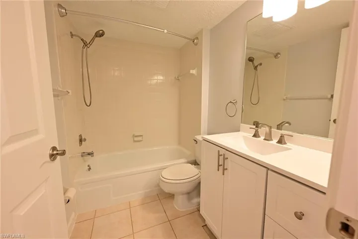 4835 Bonita Beach Rd 102, Bonita Springs, Florida 34134