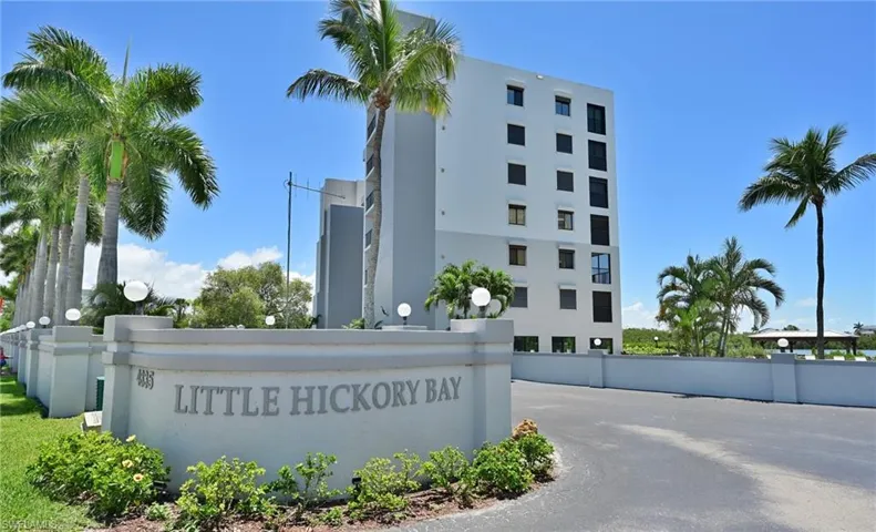4835 Bonita Beach Rd 102, Bonita Springs, Florida 34134