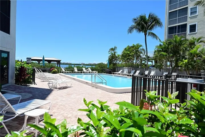4835 Bonita Beach Rd 102, Bonita Springs, Florida 34134