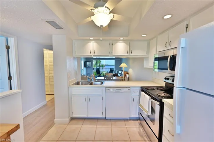 4835 Bonita Beach Rd 102, Bonita Springs, Florida 34134