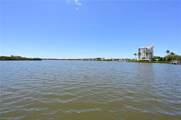 4835 Bonita Beach Rd 102, Bonita Springs, Florida 34134