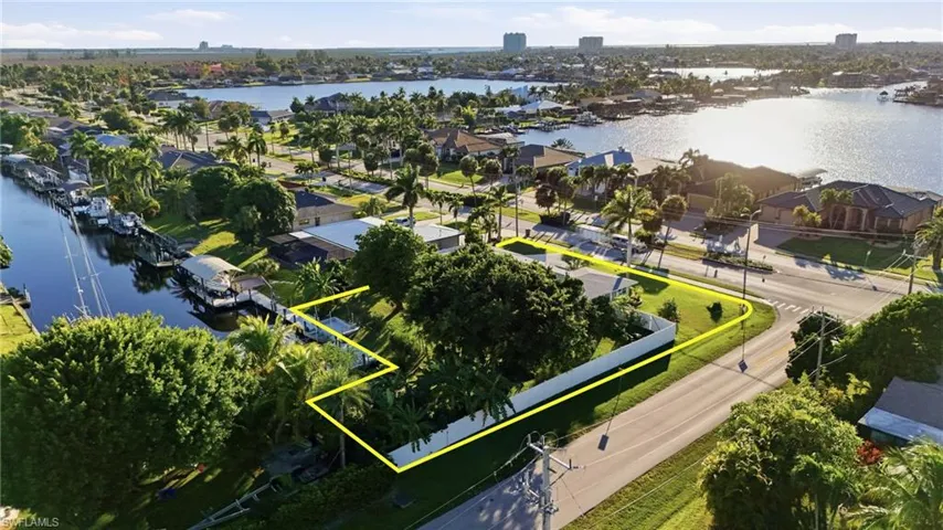 5229 Pelican Blvd, Cape Coral, Florida 33914