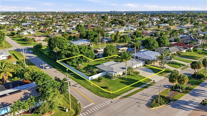 5229 Pelican Blvd, Cape Coral, Florida 33914