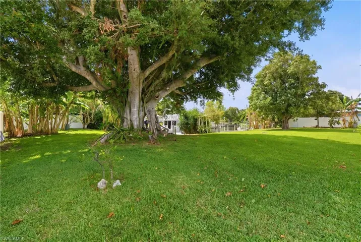 5229 Pelican Blvd, Cape Coral, Florida 33914