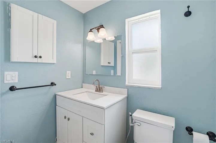 5229 Pelican Blvd, Cape Coral, Florida 33914