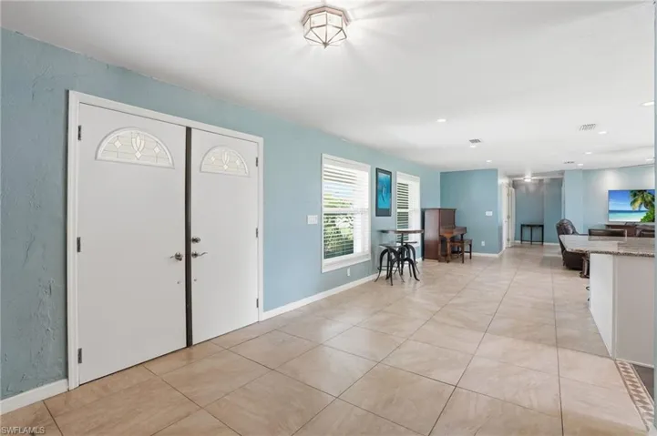 5229 Pelican Blvd, Cape Coral, Florida 33914