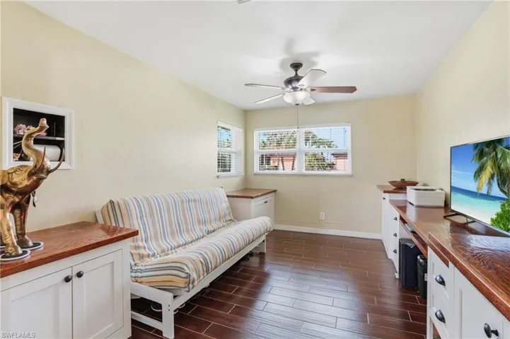 5229 Pelican Blvd, Cape Coral, Florida 33914