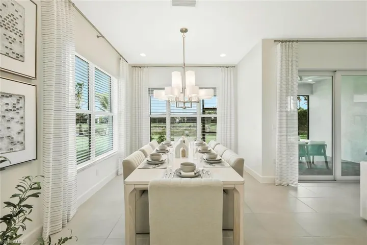 11805  Drake  LN, Naples, FL 34120