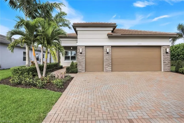 11805  Drake  LN, Naples, FL 34120