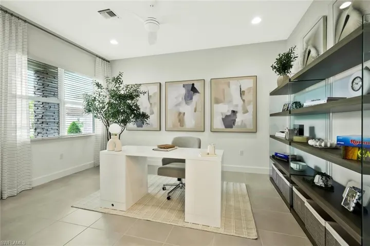 11805  Drake  LN, Naples, FL 34120