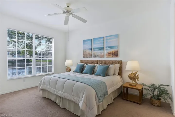 760  Wiggins Lake  DR, Naples, FL 34110