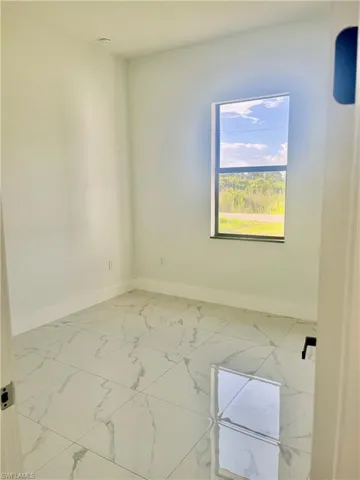 2803  25th W ST, Lehigh Acres, FL 33971