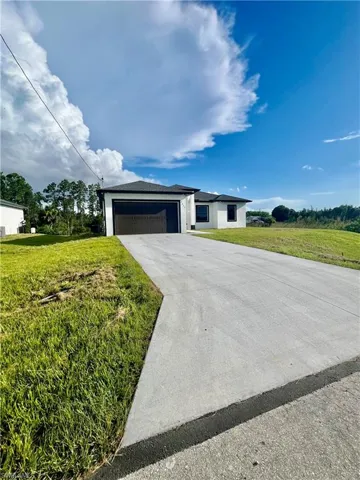 2803  25th W ST, Lehigh Acres, FL 33971
