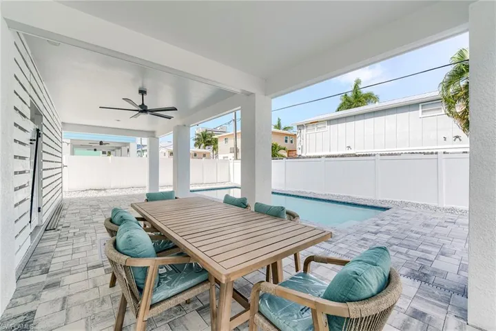 159 Delmar Ave, Fort Myers Beach, Florida 33931