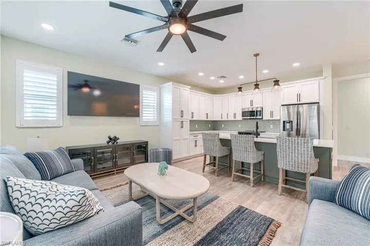 159 Delmar Ave, Fort Myers Beach, Florida 33931